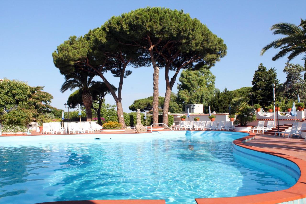 Hotel Terme Park Imperial Forio di Ischia エクステリア 写真